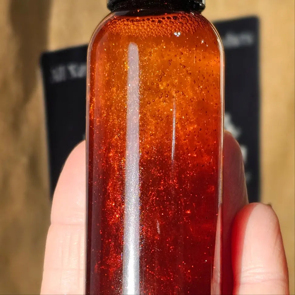 Glow! Shimmering Body Spray Kimberlys Kupboard