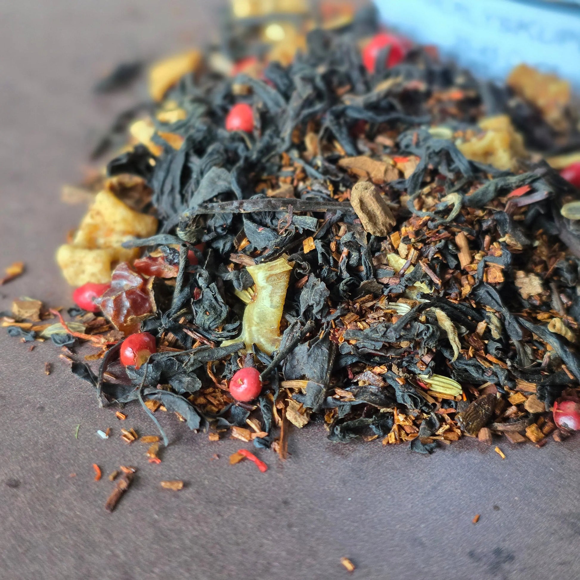 Bonfire Tea..Tasty Fall Tea made with smoked Lapsang Souchong tea, Oranges, Cinnamon and Cocoa Nibs! Kimberlys Kupboard