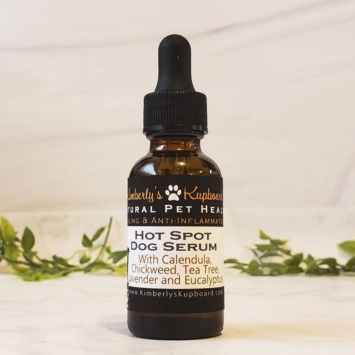 Hot Spot Dog treatment for irritated, itchy skin on dogs...Made with Chickweed, Eucalyptus and Lavender Kimberlys Kupboard