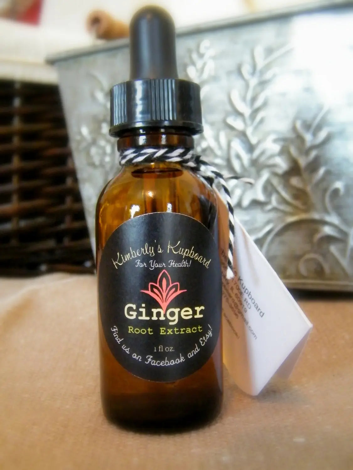 Ginger Tincture--Herbal Extract made with organic ginger Root for Nausea from Chemotherapy, Pregnancy, and Inflammation of Joints. Kimberlys Kupboard