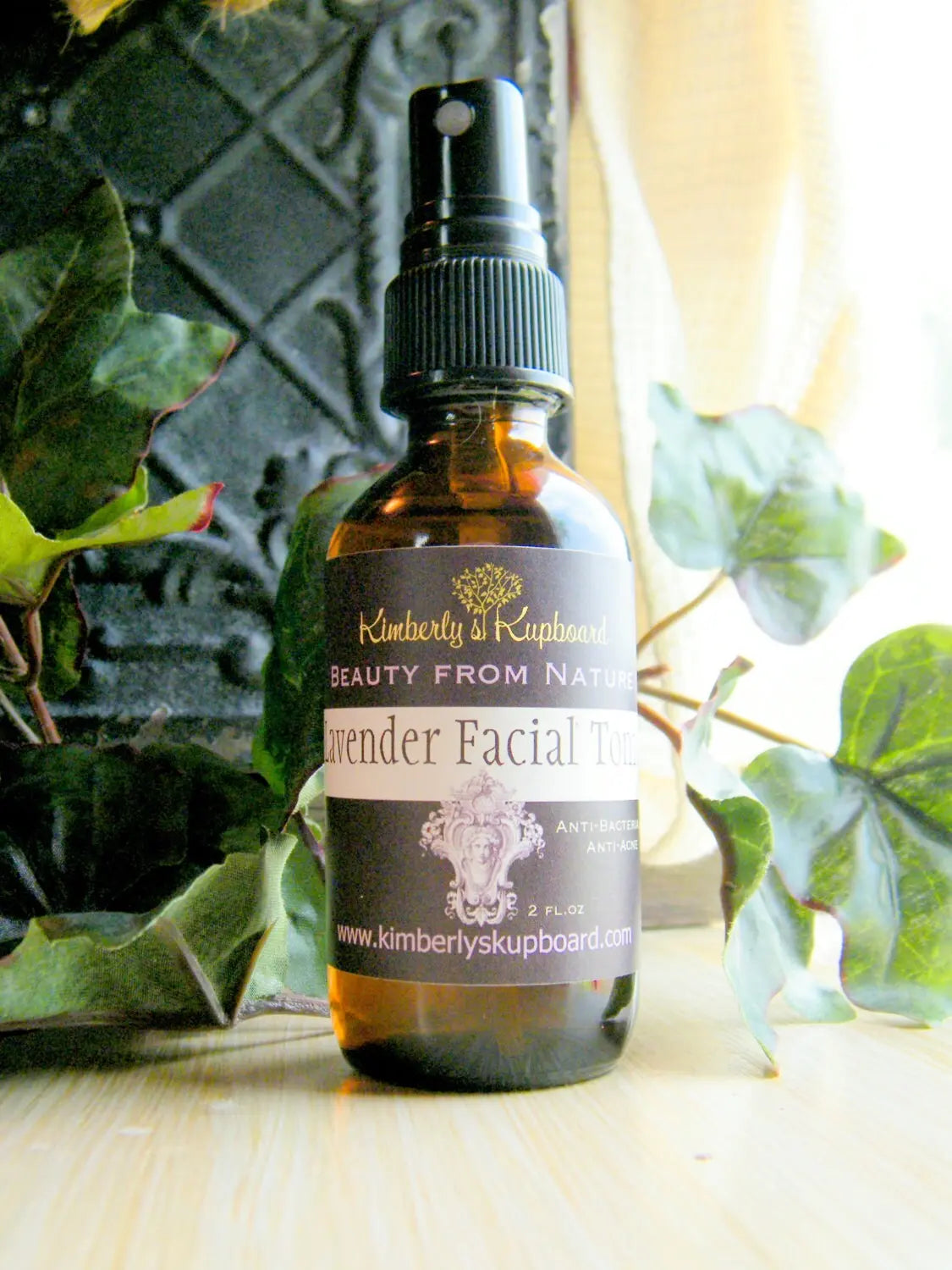Lavender Hydrosol Facial Tonic...anti-acne and anti-bacterial skincare Kimberlys Kupboard